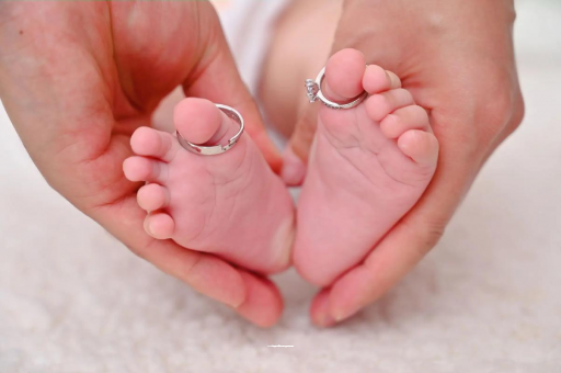 射阳宝宝发烧手心比额头烫